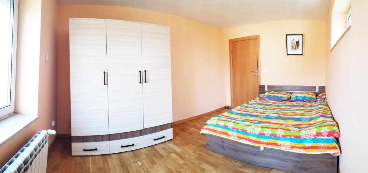 A Spacious 3 Bedroom Apartment In Bad Abbach/Regensburg Exterior foto
