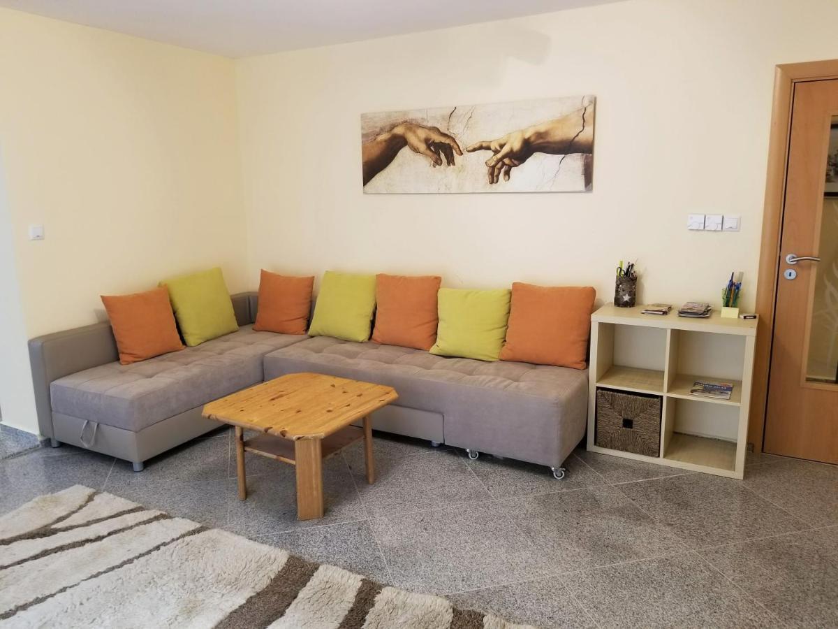 A Spacious 3 Bedroom Apartment In Bad Abbach/Regensburg Exterior foto